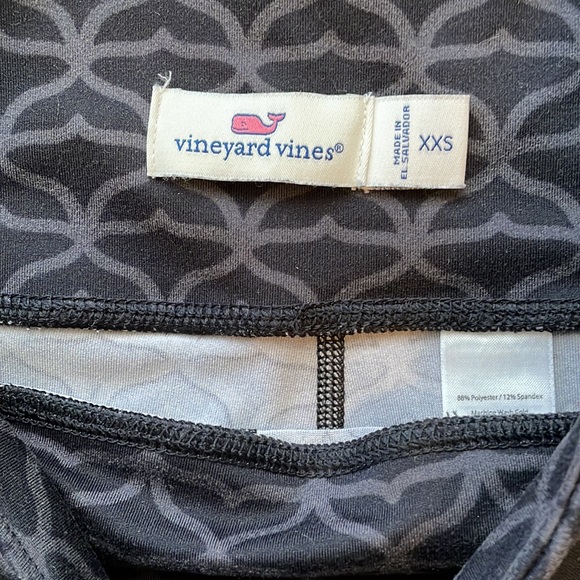 Vineyard Vines Whale Print Leggings, XXS - Picture 3 of 3